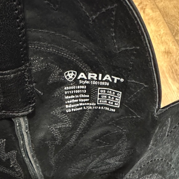 NWOT ARIAT Black Legend Phoenix Cowboy Boot Sz 10.5D - Picture 2 of 8